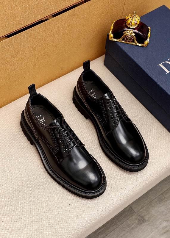 DIOR Men's Shoes 541